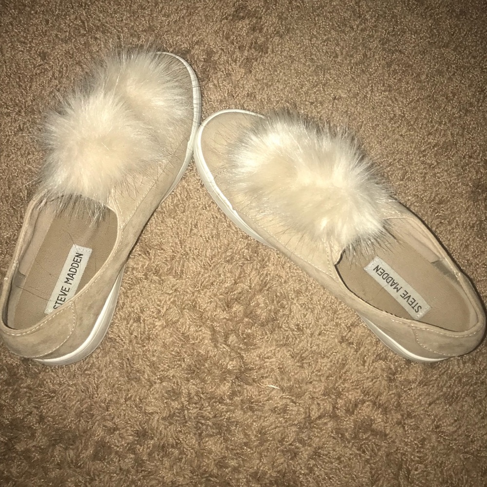 Steve Madden slip on